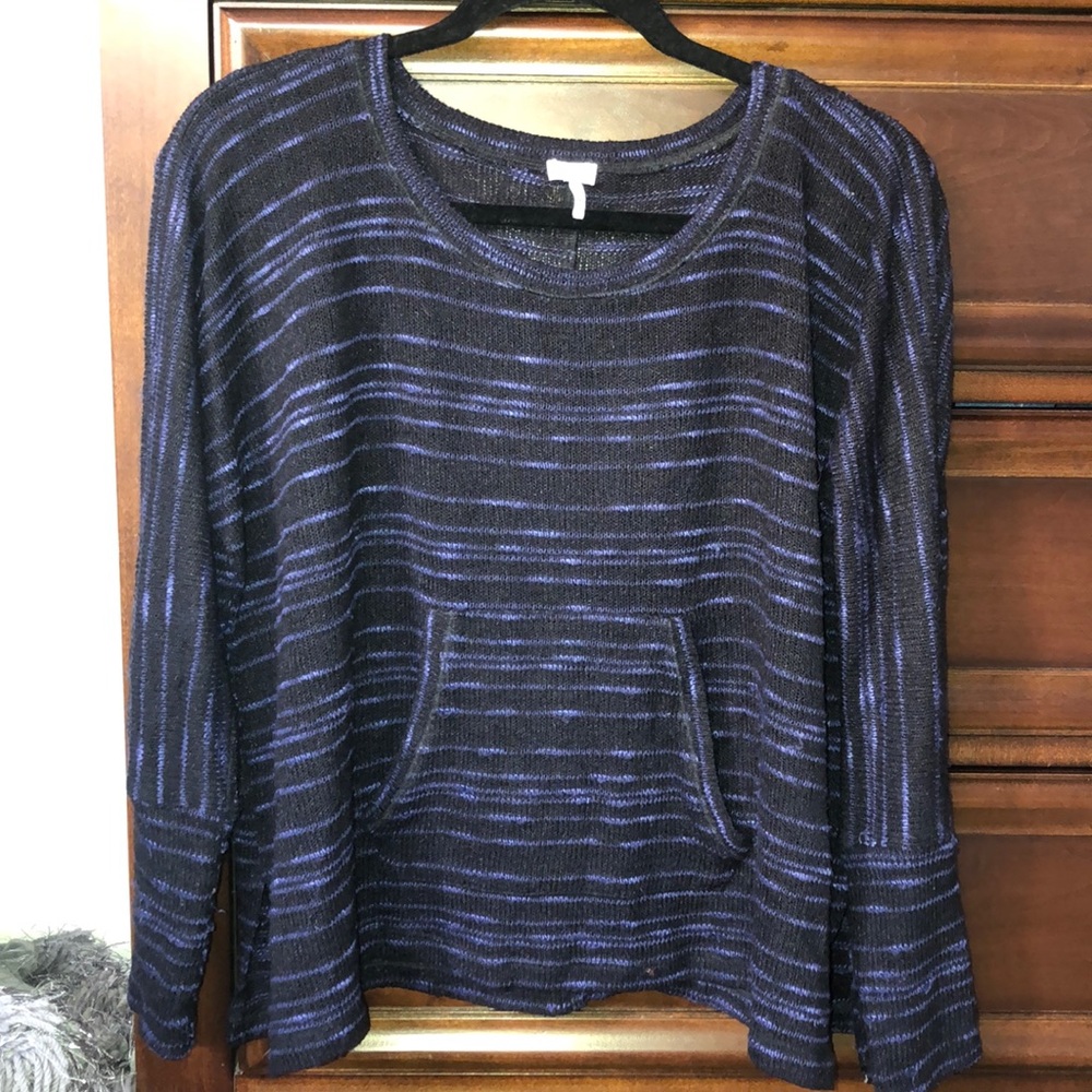 Super cute Splendid sweater!